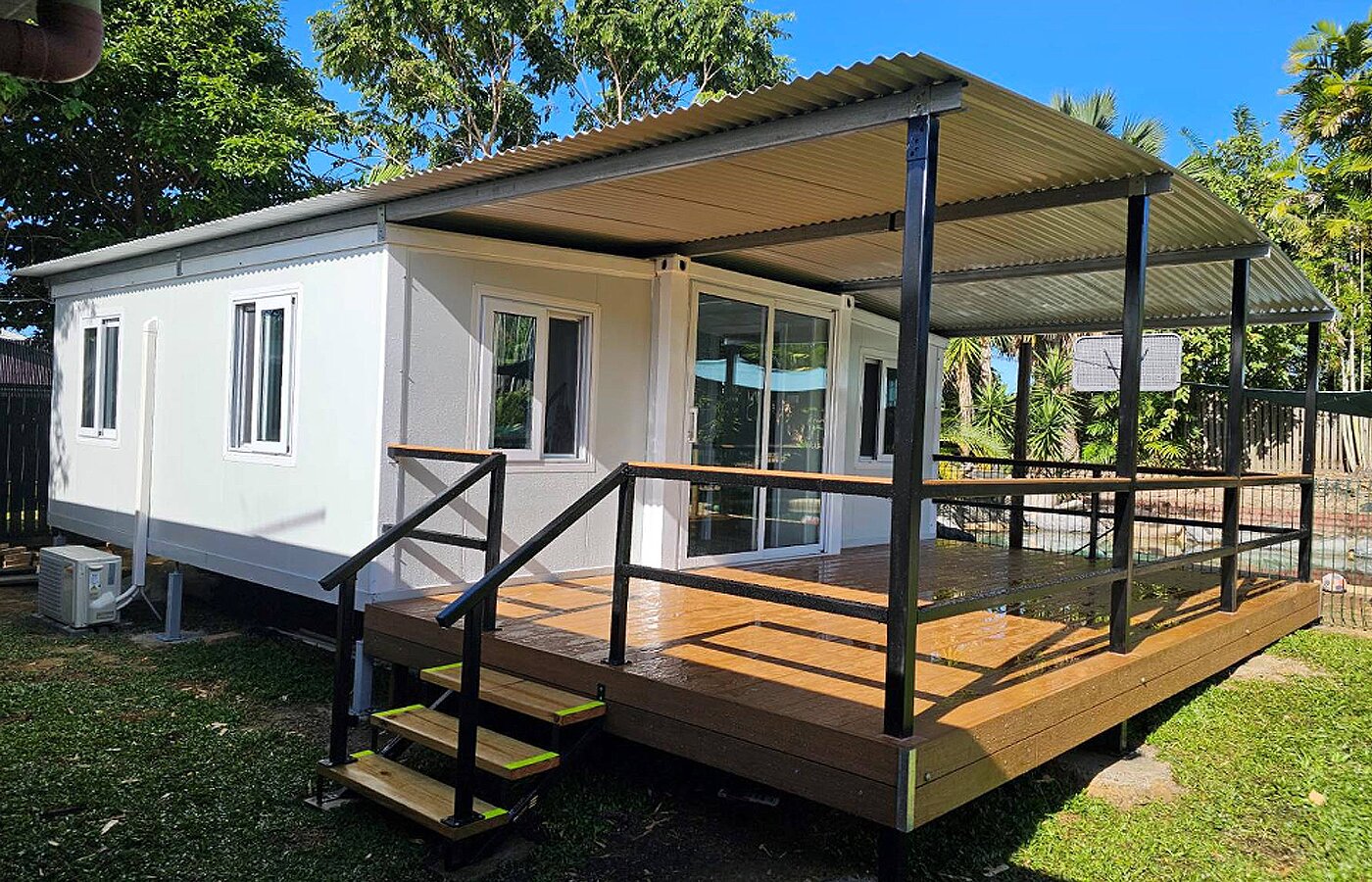 Container extensibil de 40 de picioare, de lux, personalizat, cu placă exterioară din metal Container extensibil de 40 de picioare, de lux, personalizat, cu placă exterioară din metal