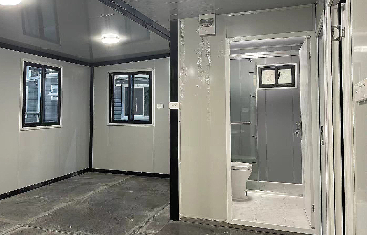 Container extensibil de 40 de picioare, de lux, personalizat, cu placă exterioară din metal Container extensibil de 40 de picioare, de lux, personalizat, cu placă exterioară din metal